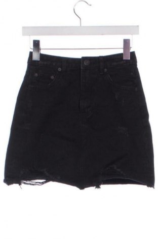 Sukně Stradivarius, Velikost XXS, Barva Černá, Cena  283,00 Kč