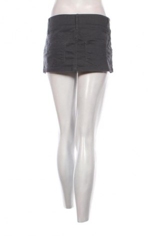 Szoknya Terranova, Méret M, Szín Szürke, Ár 6 198 Ft