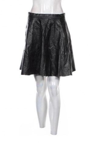 Пола Unbranded, Размер M, Цвят Черен, Цена 9,70 €