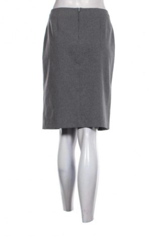 Sukně United Colors Of Benetton, Velikost M, Barva Šedá, Cena  595,00 Kč