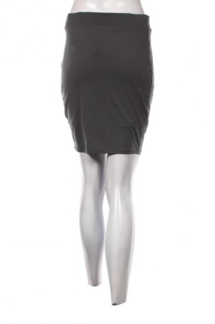 Rock VILA, Größe M, Farbe Grau, Preis € 5,99