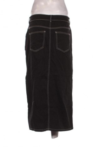 Пола Vero Moda, Размер XXL, Цвят Черен, Цена 9,71 €