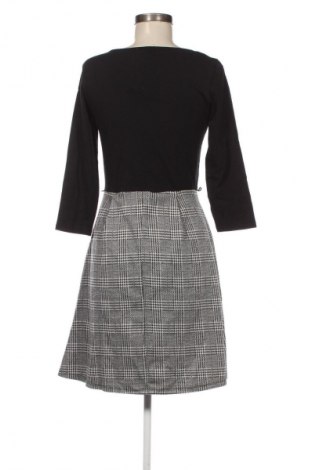 Φόρεμα About You, Μέγεθος M, Χρώμα Πολύχρωμο, Τιμή 37,99 €