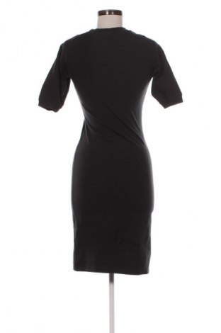 Рокля Adidas Originals, Размер M, Цвят Черен, Цена 42,01 €