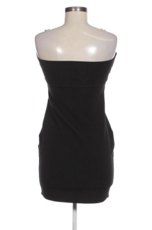 Ruha Amisu, Méret M, Szín Fekete, Ár 8 264 Ft