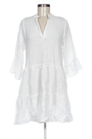 Ruha Amisu, Méret S, Szín Fehér, Ár 8 264 Ft