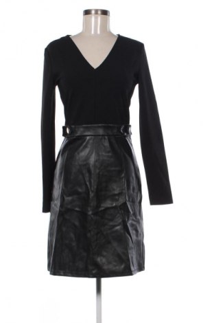 Šaty  Anna Field, Veľkosť M, Farba Čierna, Cena  37,95 €