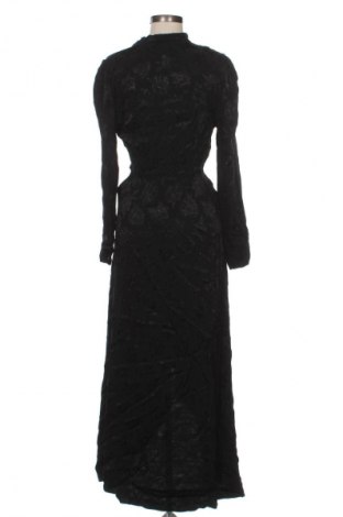 Kleid Answear, Größe XL, Farbe Schwarz, Preis € 20,00