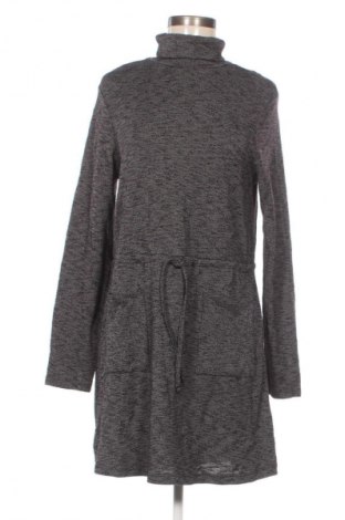 Ruha BDG, Méret L, Szín Fekete, Ár 10 331 Ft