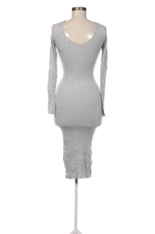 Kleid Bershka, Größe S, Farbe Grau, Preis € 12,99