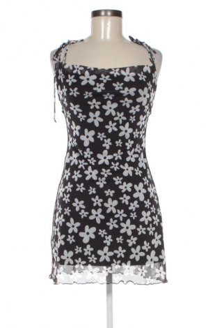 Šaty  Bershka, Velikost S, Barva Vícebarevné, Cena  939,00 Kč