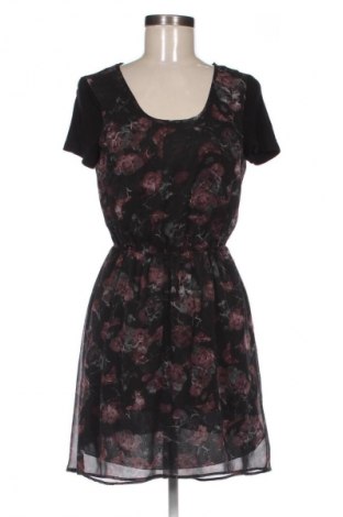 Šaty  C&A, Velikost S, Barva Vícebarevné, Cena  566,00 Kč