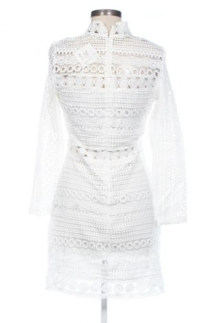 Рокля CBR, Размер M, Цвят Бял, Цена 20,00 €