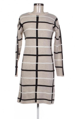 Рокля Chamur National, Размер S, Цвят Многоцветен, Цена 25,00 €