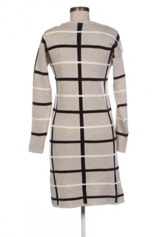 Рокля Chamur National, Размер S, Цвят Многоцветен, Цена 25,00 €