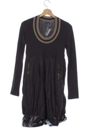 Ruha Cop.copine, Méret M, Szín Szürke, Ár 17 355 Ft