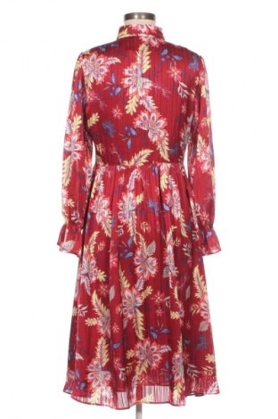 Рокля Cortefiel, Размер M, Цвят Многоцветен, Цена 15,84 €