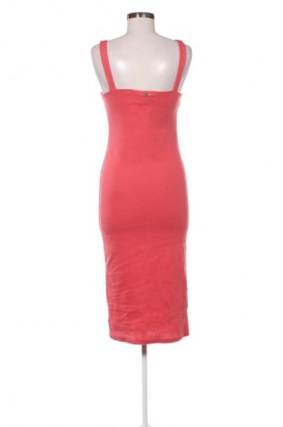 Ruha Doca, Méret M, Szín Piros, Ár 13 494 Ft