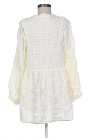 Ruha Edited, Méret L, Szín Ekrü
, Ár 10 140 Ft