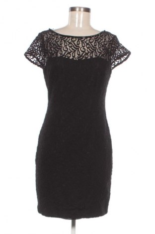 Ruha Escada, Méret M, Szín Fekete, Ár 152 707 Ft