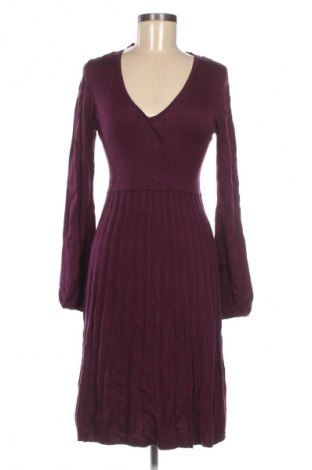 Kleid Esprit, Größe M, Farbe Lila, Preis 13,99 €