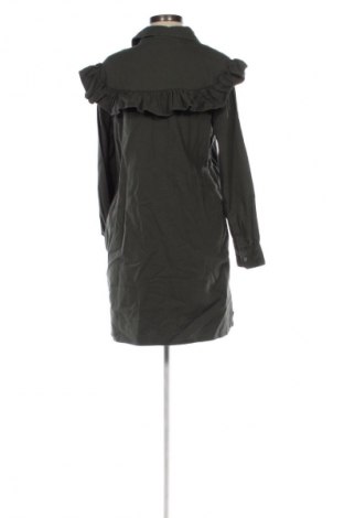 Kleid F&F, Größe M, Farbe Grün, Preis € 25,00