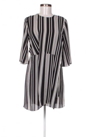 Šaty  F&F, Velikost M, Barva Vícebarevné, Cena  419,00 Kč