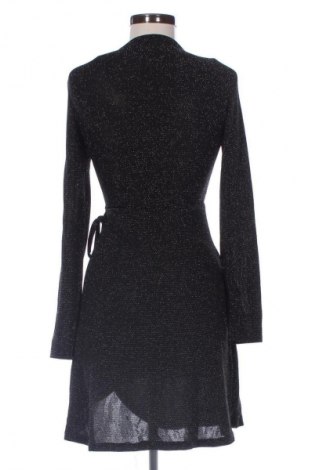 Ruha Fb Sister, Méret M, Szín Fekete, Ár 8 244 Ft