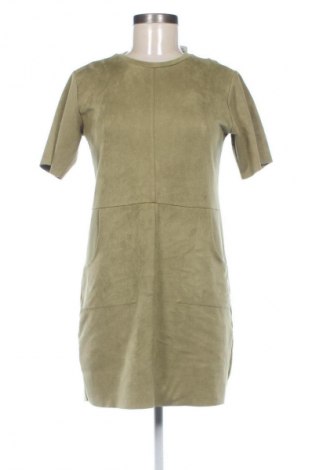 Kleid Fisherfield, Größe M, Farbe Grün, Preis 20,00 €