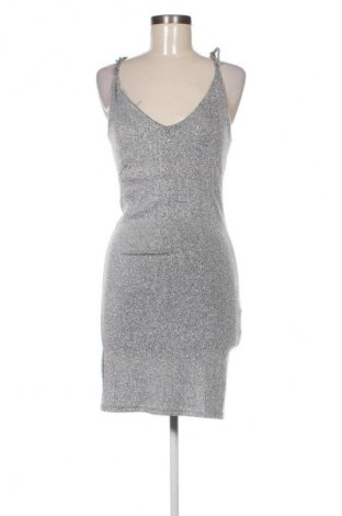 Kleid Gate Woman, Größe S, Farbe Grau, Preis € 17,99