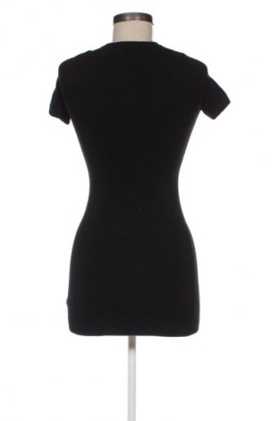 Ruha Guess, Méret S, Szín Fekete, Ár 18 859 Ft