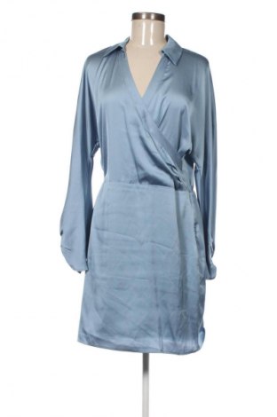 Kleid Guess, Größe L, Farbe Blau, Preis 167,99 €