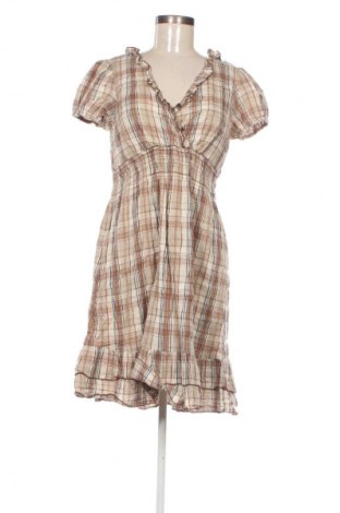 Ruha H, Méret S, Szín Sokszínű, Ár 8 237 Ft