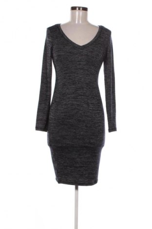 Рокля H&M, Размер S, Цвят Многоцветен, Цена 10,73 €