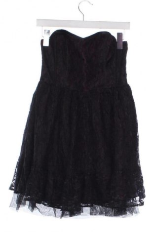 Šaty  H&M Divided, Velikost S, Barva Černá, Cena  850,00 Kč