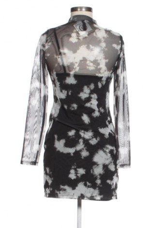 Kleid H&M Divided, Größe S, Farbe Mehrfarbig, Preis € 14,32