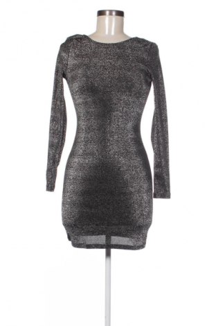 Kleid H&M Divided, Größe M, Farbe Mehrfarbig, Preis € 20,00