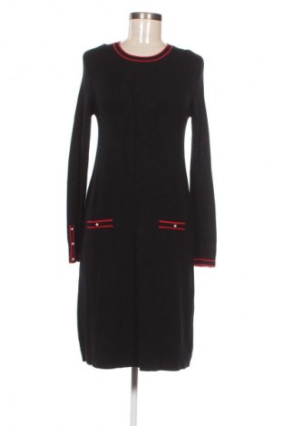 Ruha Hallhuber, Méret S, Szín Fekete, Ár 17 355 Ft