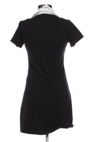 Šaty  Hollister, Velikost M, Barva Vícebarevné, Cena  1 649,00 Kč