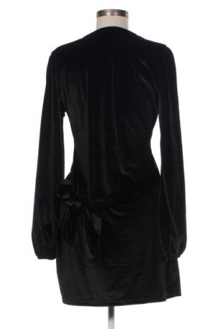 Ruha In the style, Méret M, Szín Fekete, Ár 4 529 Ft