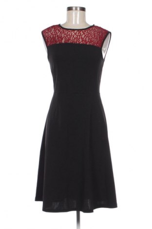 Ruha Kiomi, Méret S, Szín Fekete, Ár 22 727 Ft