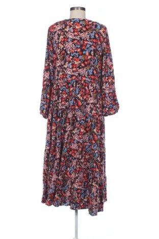 Kleid Lascana, Größe L, Farbe Mehrfarbig, Preis 25,00 €