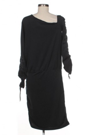 Ruha Laura Scott, Méret M, Szín Fekete, Ár 7 599 Ft