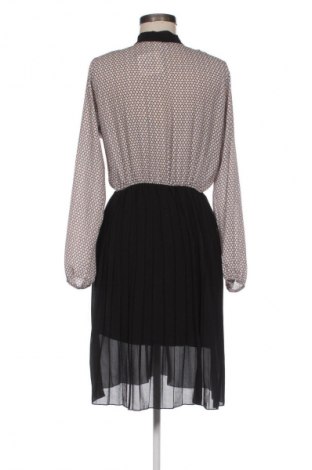 Šaty  Lokita, Velikost S, Barva Vícebarevné, Cena  369,00 Kč