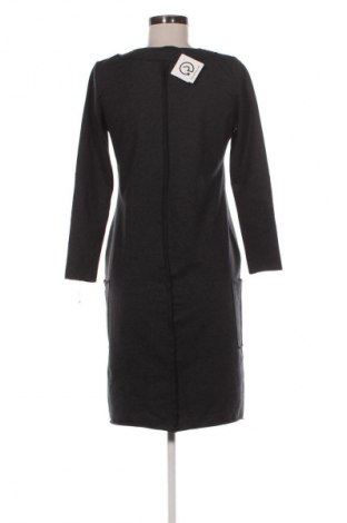 Kleid Makadamia, Größe M, Farbe Grau, Preis € 25,00