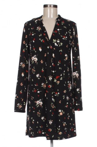 Рокля Mango, Размер S, Цвят Многоцветен, Цена 7,66 €