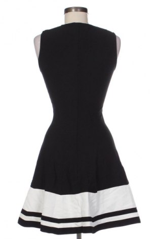 Ruha Nikkie, Méret M, Szín Fekete, Ár 17 355 Ft