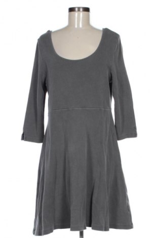 Ruha Nile, Méret XL, Szín Szürke, Ár 27 505 Ft