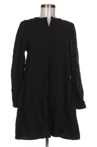 Ruha ONLY, Méret M, Szín Fekete, Ár 4 269 Ft