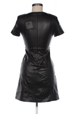 Рокля ONLY, Размер XS, Цвят Черен, Цена 55,21 €